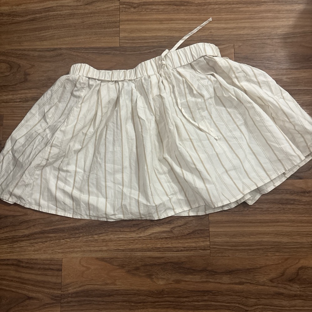 Divided White and Gray Striped Mini Skirt